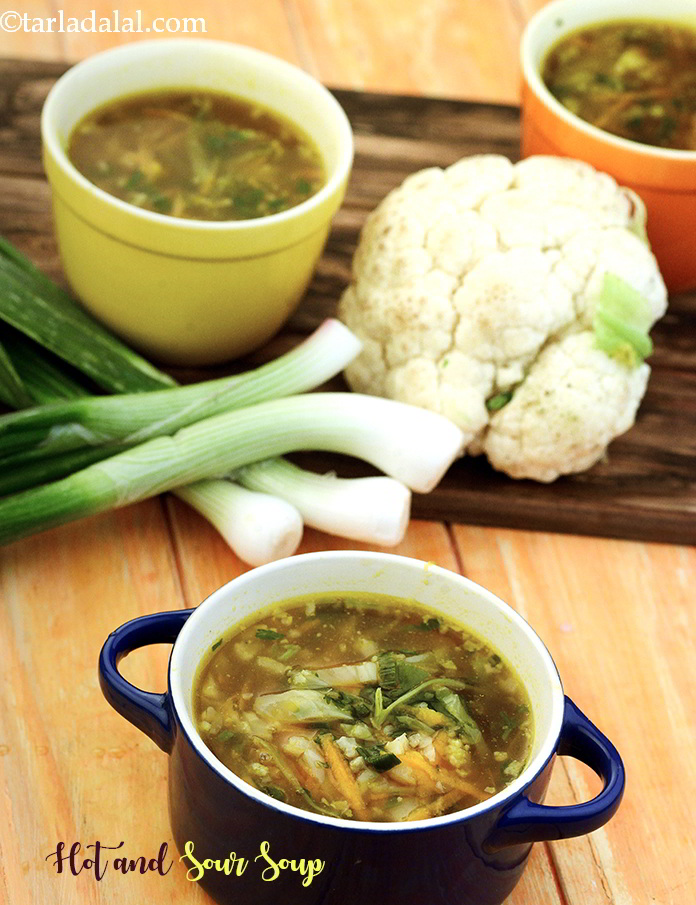 हॉट एण्ड सॉर सूप रेसिपी, Hot and Sour Soup ( Chinese Recipe ) In Hindi 