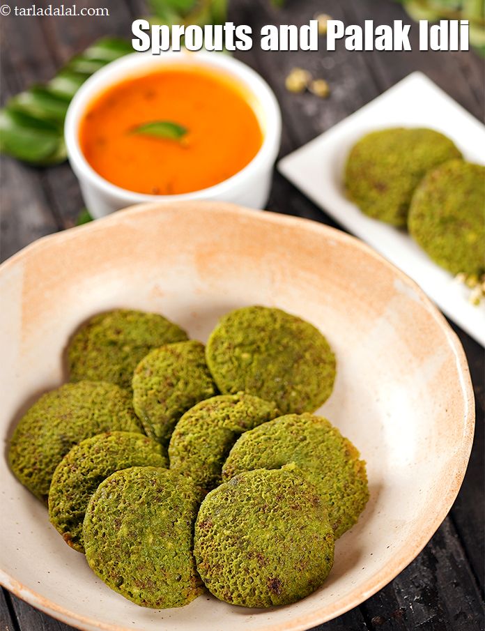 sprouts and palak idli recipe | sprouts spinach idli | moong palak idli |