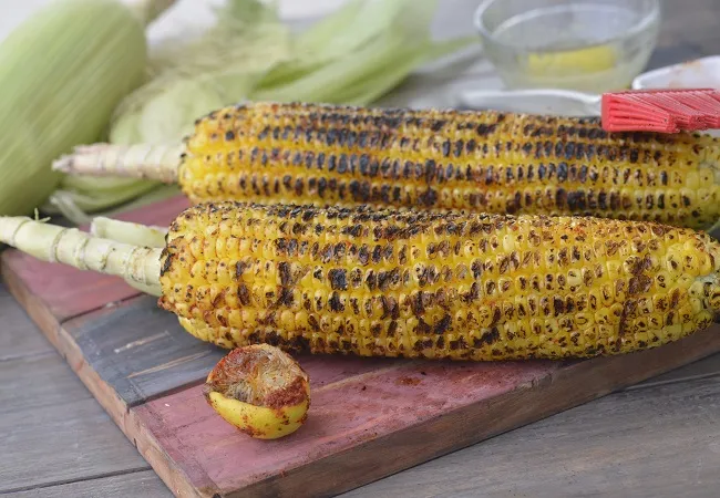  Roasted Corn On The Cob, Mumbai Roadside Monsoon Bhutta