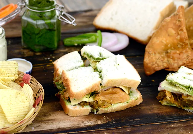  Samosa Chips Sandwich