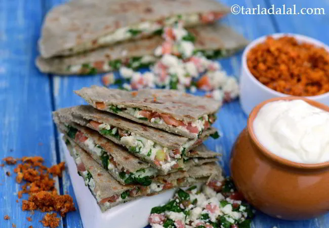 Stuffed Bajra Parathas, Bajra Paratha