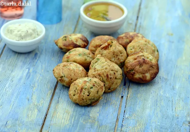 urad dal and vegetable appe recipe | South Indian dal appe | vegetable appe recipe |