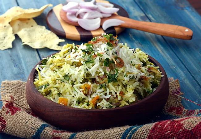  वेजिटेबल बिरयानी रेसिपी | ३ लेयर बिरयानी | वेज बिरयानी रेसिपी | - Vegetable Biryani