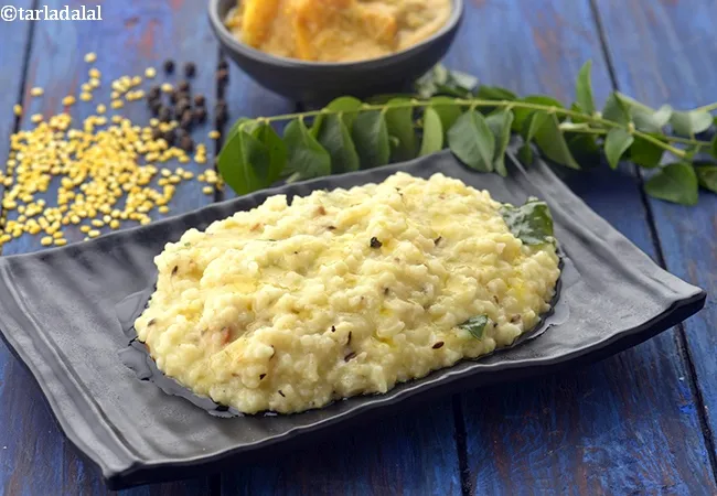 ven pongal recipe | khara pongal | pongal South Indian breakfast recipe