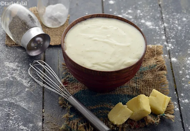 white sauce recipe for baking | Indian style white sauce recipe | béchamel sauce |