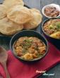 Punjabi Aloo Puri Recipe, Delhi Street Food in Hindi