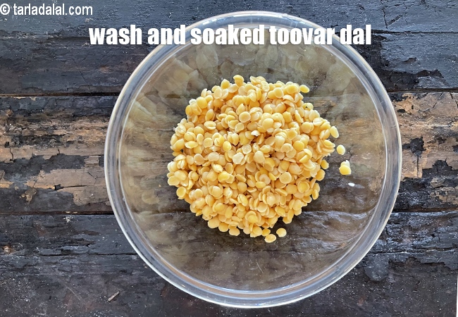 wash and soaked toovar dal