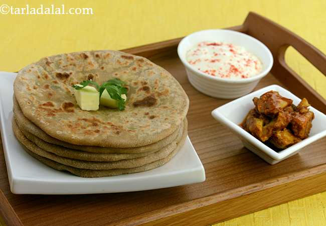 आलू पराठा की रेसिपी - Aloo Paratha, Punjabi Aloo Paratha Recipe