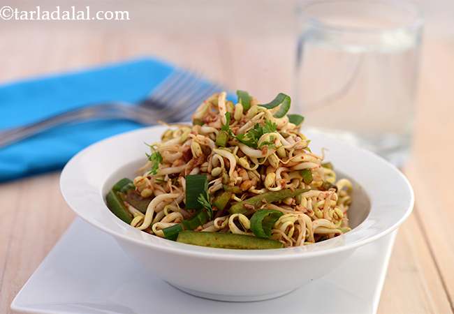  Bean Sprouts Salad in A Peanut Chilli Dressing