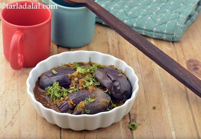  भरवां बैगन की रेसिपी - Bharwan Baingan, Healthy Bharwan Baingan, Stuffed Brinjal Recipe 