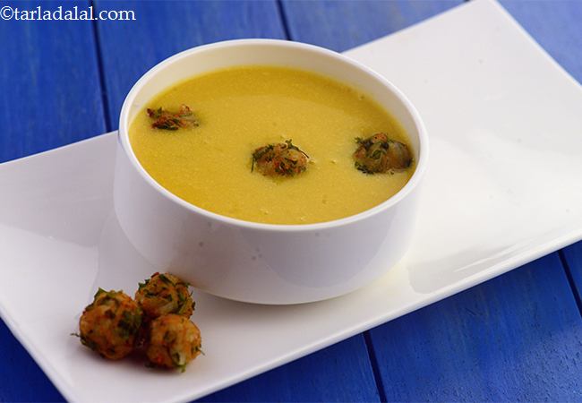 Carrot and Bottle Gourd Soup with Rice and Cheese Balls