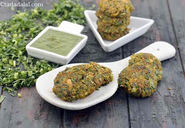 फूलगोभी के पत्ते और मिले-जुले अंकुरित दाने की टिक्की की रेसिपी - Cauliflower Greens Mixed Sprouts Tikki