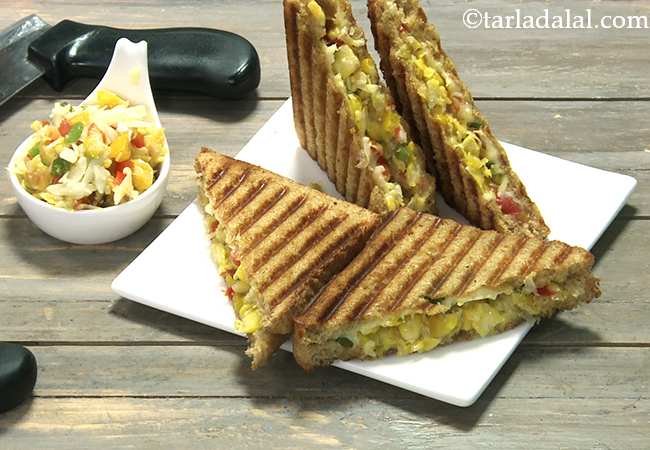 वेजिटेबल चीज़ ग्रिल्ड सैंडविच | वेज चीज़ ग्रिल्ड सैंडविच रेसिपी | मुंबई वेज चीज़ ग्रिल्ड सैंडविच | - Vegetable Cheese Grilled Sandwich, Veg Grilled Sandwich