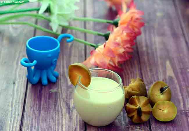  चीकू मिल्क शेक - Chikoo Milkshake for Toddlers, Sapota Milkshake  