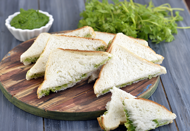  चटनी सैंडविच रेसिपी | मुंबई रोडसाइड चटनी सैंडविच | - Chutney Sandwich, Green Chutney Sandwich