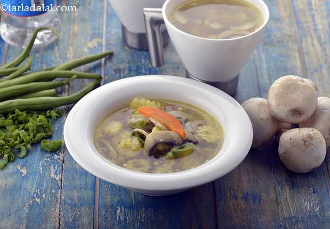 Clear Soup with Babycorn, Mushrooms and Carrot