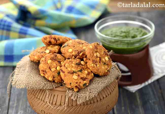 दाल वड़ा - Dal Vada, South Indian Chana Dal Vada, Masala Vada