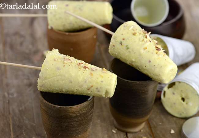  ड्राई फ्रूट केसर कुल्फी की रेसिपी - Dry Fruit Kesar Kulfi 