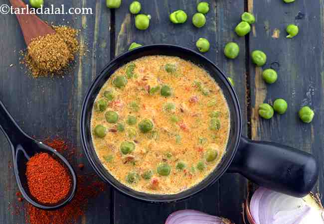  Green Peas Masala Curry ( Quick Recipe)
