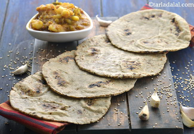 Jowar Bajra Garlic Roti