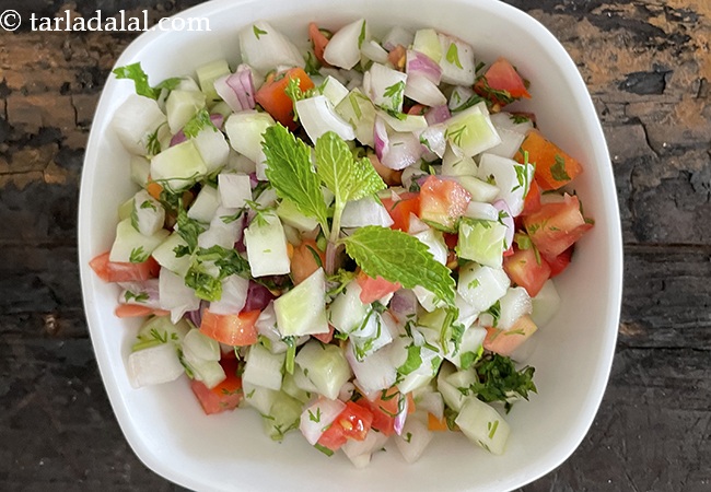 कचुम्बर सलाद रेसिपी | गुजराती कचुम्बर सलाद | पौष्टिक और सरल कचुम्बर सलाद | कचुम्बर सलाद कैसे बनाएं | Kachumber Salad, Gujarati Kachumber Salad