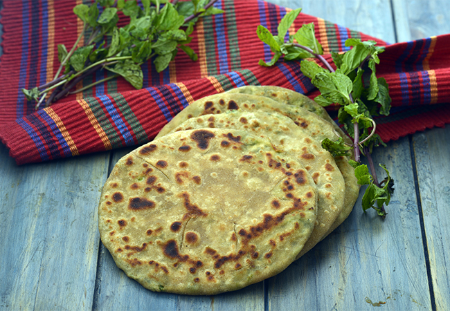  Low Fat Paneer and Green Peas Stuffed Parathas, Diabetic Friendly