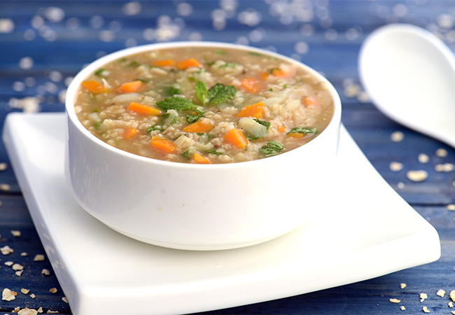  मिन्टी वेजिटेबल एण्ड ओट्स् सूप - Minty Vegetable and Oats Soup 