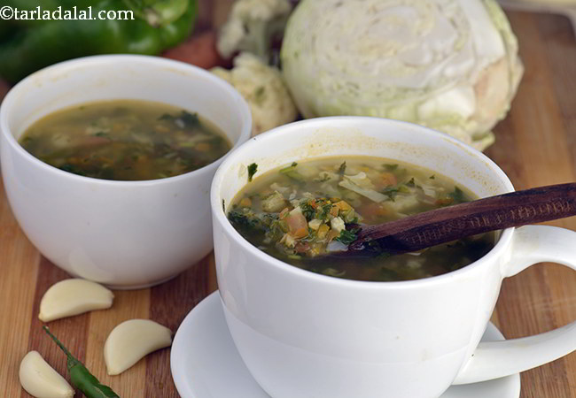  मिक्सड वेजिटेबल क्लीयर सूप - Mixed Vegetable Clear Soup 