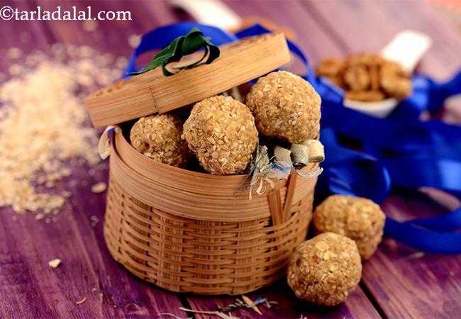  ओट्स एण्ड मिक्स्ड नट्स लड्डू - Oats and Mixed Nuts Ladoo ( Healthy Laddu) 
