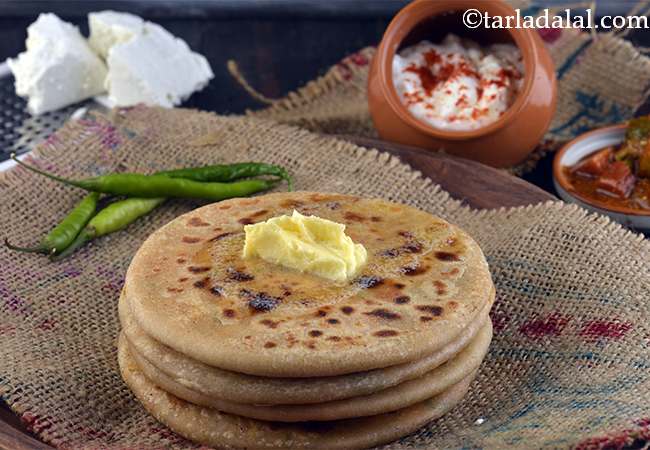 पनीर पराठा रेसिपी | पंजाबी पनीर पराठा | पनीर पराठा कैसे बनाये | Paneer Parathas, Punjabi Paneer Paratha