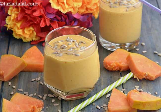 पपीता नाशपाती और योगहर्ट का स्मुदी की रेसिपी - Papaya Pear and Yoghurt Smoothie