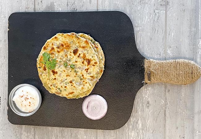पंजाबी मिस्सी रोटी रेसिपी | पंजाबी मिस्सी पराठा | पंजाबी स्टाइल मिस्सी रोटी कैसे बनाये | Punjabi Missi Roti, How To Make Punjabi Missi Roti