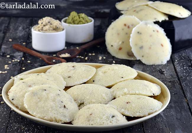 क्विक रवा इडली - Quick Rava Idli