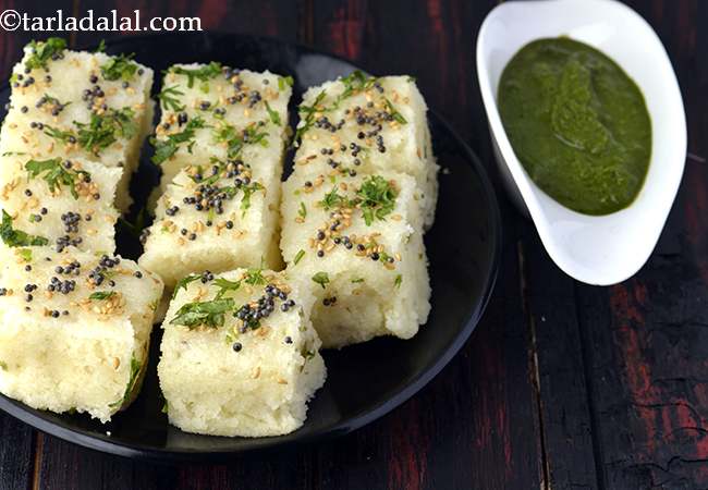  रवा ढ़ोकला- Rava Dhokla, Semolina Dhokla