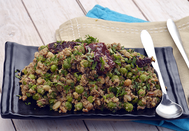  Shengdane Ani Vatane Chi Bhaji, Maharashtrian Peanut Green Pea Subzi