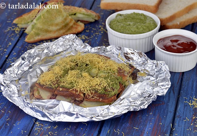 वेज टोस्ट सैंडविच रेसिपी | वेज मसाला टोस्ट सैंडविच | मुंबई आलू सैंडविच | पॉप्युलर मुंबई स्ट्रीट फूड | Veg Toast Sandwich, Mumbai Roadside Recipe
