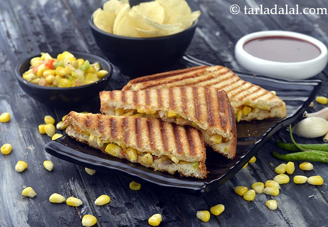 grilled corn capsicum sandwich recipe | Indian style corn capsicum sandwich | sweet corn capsicum sandwich