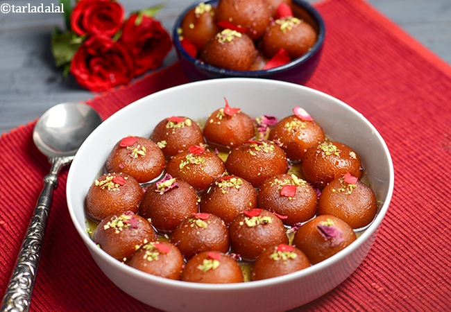 gulab jamun recipe | gulab jamun with khoya | Indian mithai | how to make gulab jamun |