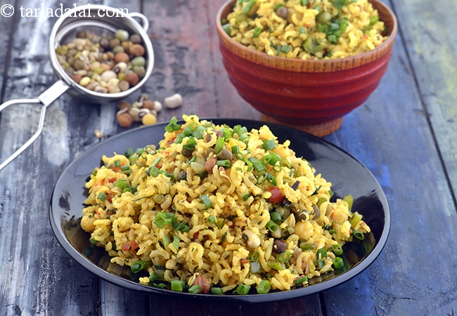 mixed sprouts brown rice recipe | healthy sprouts pulao | healthy Indian mixed sprouts pulao | mixed sprouts with brown rice |
